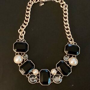 Elegant Black and Gold Statement Necklace